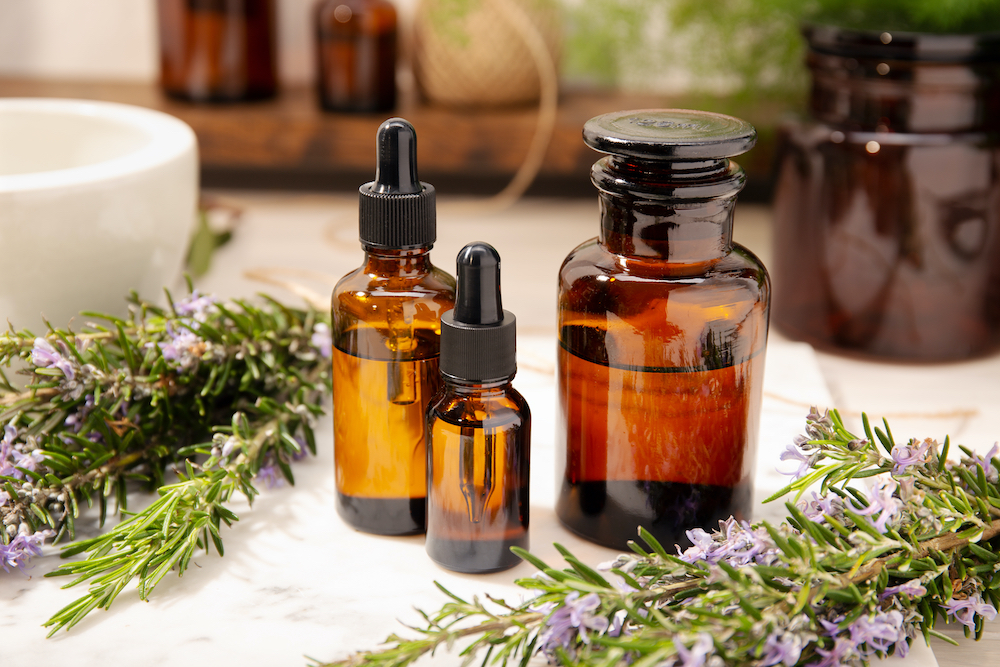 huile-essentielle-pharmacie-centrale-saint-louis